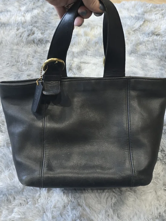 Vintage 1999 Coach Black Leather Tote with Gold Hardware - Picture 10 of 10